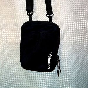 Lulu Lemon Sling Bag